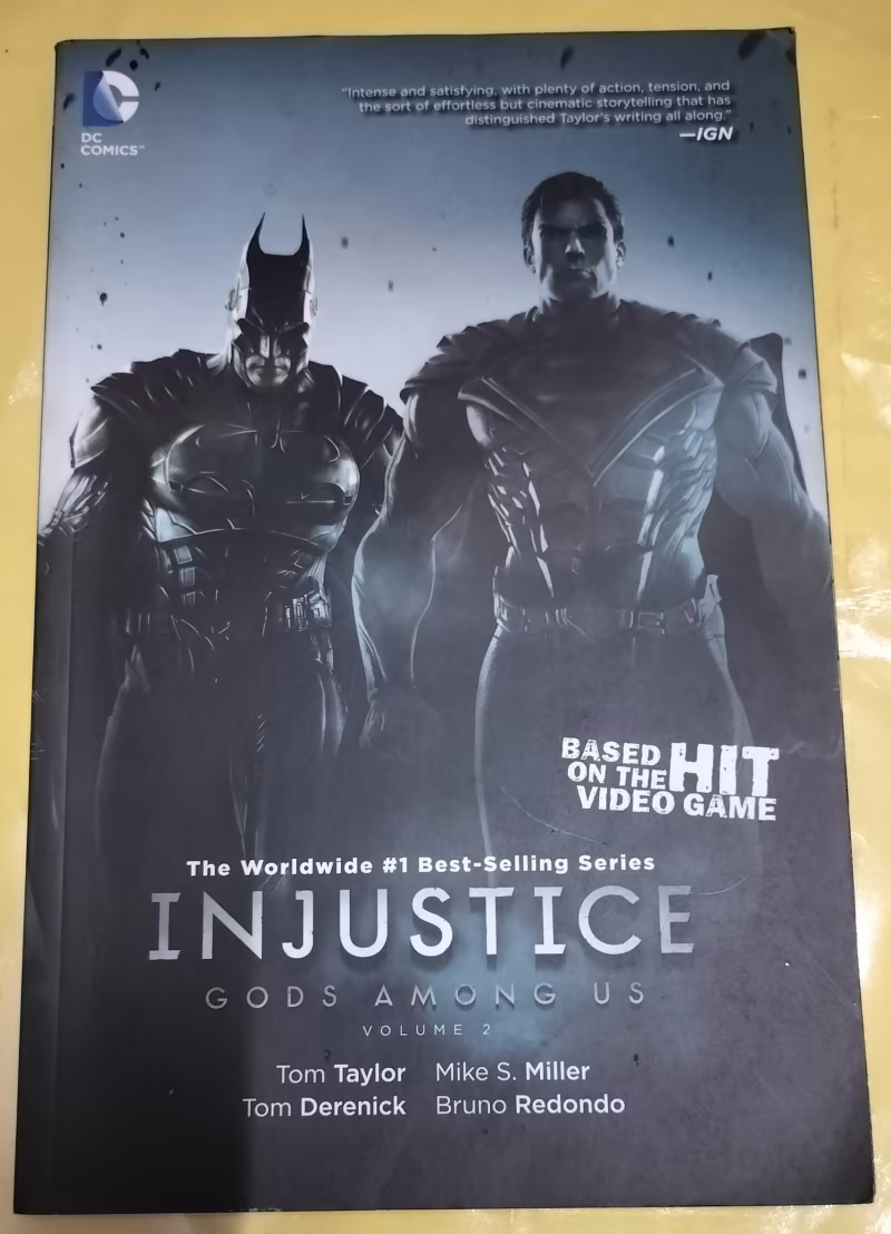 "Injustice" - "Gods among us" - "Batman & Superman"